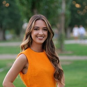 Meet your Posher, Victoria